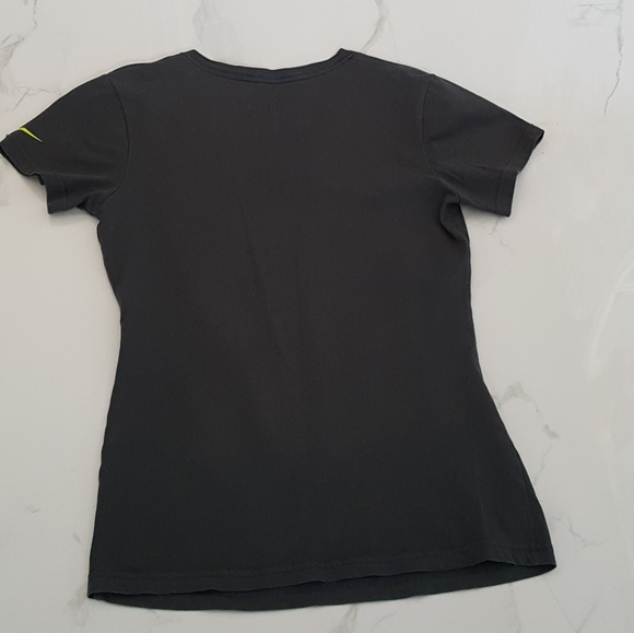 Nike Dri Fit Awesomeness Gray Green Small - Picture 2 of 4